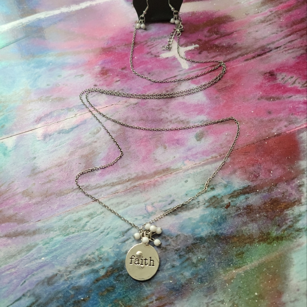 Necklace - Picture 2 of 5